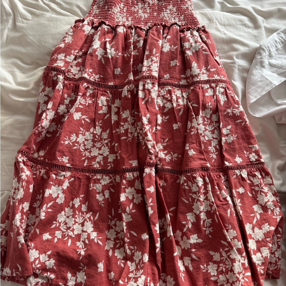 House of Harlow 1960 Floral Pink Two-Piece Skirt and Top - Picture 4 of 6